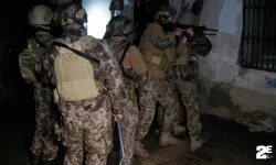 Interpol tarafından aranıyorlardı: Kafes'e düştüler!
