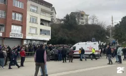 Takla atan aracın içinde can verdi