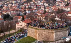 Balkan Müslümanları ilk teravih için camilere akın etti