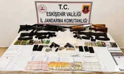 Jandarma mağdurlara zorla senet imzalatan şahısları operasyonla yakaladı