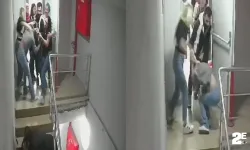 Saç saça baş başa birbirine girdiler