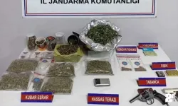 Uyuşturucu operasyonu jandarma kamerasında