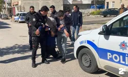 Babasını yumruklarla ağır yaraladı