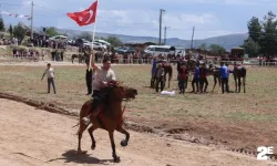 8 asırlık gelenek bu yıl da düzenlendi
