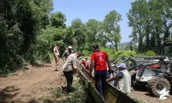 Belediye ekipleri sulama kanlarını temizliyor