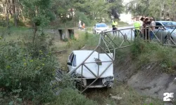 Kanala uçan otomobilden burnu bile kanamadan çıktı!