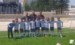 Kolej Meşelikspor farka koştu 8-0