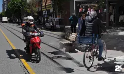 Kural tanımayan motosiklet ve bisiklet sürücüleri tepki çekiyor