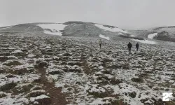 Mayıs ayında dağlar beyaza büründü