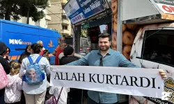 Sevgilisi terk etti, 'Allah kurtardı' pankartıyla lokma dağıttı