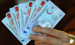 Türkiye'de Yaklaşık 6 Milyon Kişi Eski Tip Nüfus Cüzdanını Kullanıyor