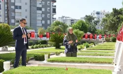 Bayramdan önce şehit aileleri unutulmadı