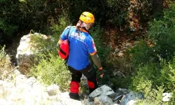 AFAD  ekipleri alzaymır hastasını arıyor