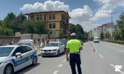 Eskişehir'de polise kimi efelendi kimi poz verdi!