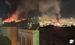 Geceyi aydınlatan dev yangın