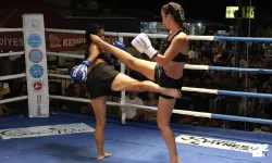 Kickboks'ta şampiyonların gecesi