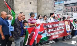 Sağlıkçıların İsrail’in Gazze’ye saldırılarını protesto yürüyüşleri devam ediyor