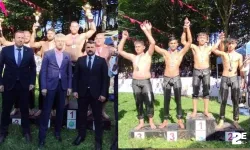 Yağlı güreş turnuvası coşkuyla yapıldı