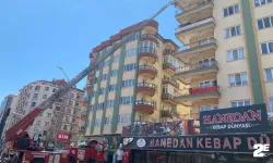 7 katlı apartmanın çatısında korkutan yangın!