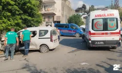 Ambulans ile ticari araç çarpıştı: Çok sayıda yaralı var!