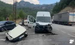 Feci trafik kazası: Yaralılar var!