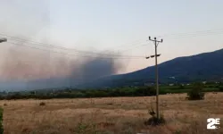 Hurda ve moloz dökülen sahada yangın!