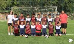 Odunpazarı’nın minik futbolcularının Eskişehirspor heyecanı