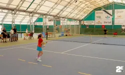 Tepebaşında tenis turnuvası devam ediyor