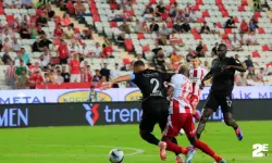 Trendyol Süper Lig: Antalyaspor: 0 - Hatayspor: 2 (İlk yarı)