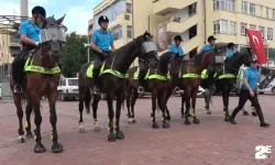 Atlı polisler devriyeye çıktı