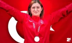 Fatma Damla Altın'dan uzun atlamada bronz madalya