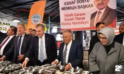 Gençlik ve Spor Bakanından esnaf ziyareti