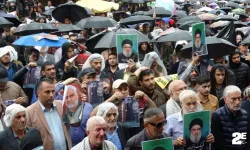 Tahran'da binlerce kişi İsrail’i protesto etti