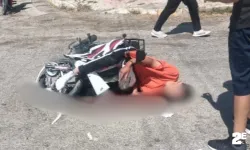 Temizlik aracına çarpan motosikletli genç hayatını kaybetti