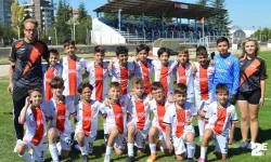 13 gollü maçı Adanırspor kazandı 8-5