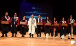 Anadolu Üniversitesi'nde ödüller sahiplerini buldu!