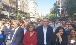 DEM Partililer yasağa rağmen “Özgürlük Mitingi” için Diyarbakır’da bir araya geldi