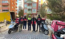 Emniyet ekipleri motokuryelere eğitim verdi