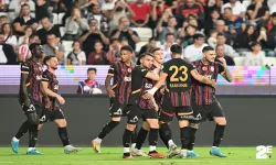 Galatasaray'dan Antalya'da tarihi galibiyet! Antalyaspor-Galatasaray maçı sonucu: 0-3