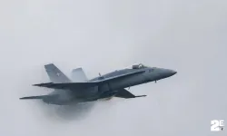 İspanya'da F-18 savaş uçağı düştü, pilot öldü!