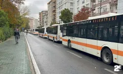 Otobüs şoförü kucağında çocukla yoluna devam etti