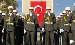 TBMM önünden ilk Meclis binasına '29 Ekim' korteji