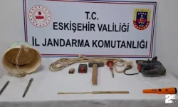 Eskişehir'de kaçak kazı yapan 2 şüpheli suçüstü yakalandı