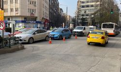 Eskişehir'de yıkım için kapatılan cadde trafiği kilitledi