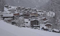 Ayder Yaylası’ndan kar manzaraları