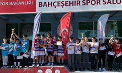 64 sporcu dereceye girmek için yarıştı