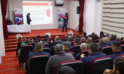 Eskişehir Jandarma ekiplerinden kamu personeli ve muhtarlara seminer