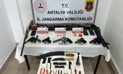 Jandarma ekiplerinden ruhsatsız tabanca operasyonu