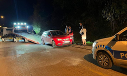 Alkollü sürücü polisten kaçarken girdiği ters yönde kaza yaptı