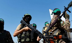 Hamas, esir listesini İsrail’e teslim etti